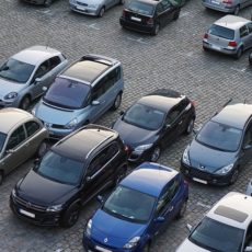 Kontrolle von Privatparkplätzen durch die Stadt